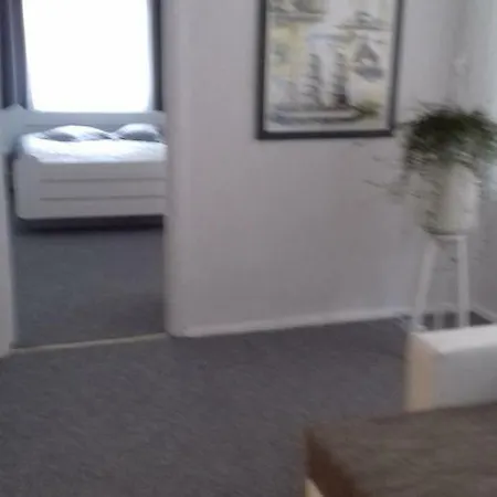 شقة Old Town Kurpiu Apartament *